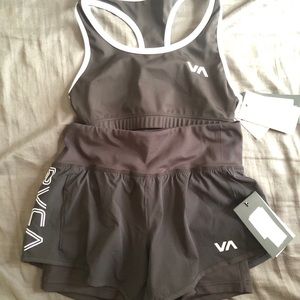 RVCA workout outfit